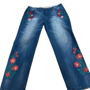 Vintage America Blues Bestie Jeans Size 12 R 31 Embellished Embroidered Flowers